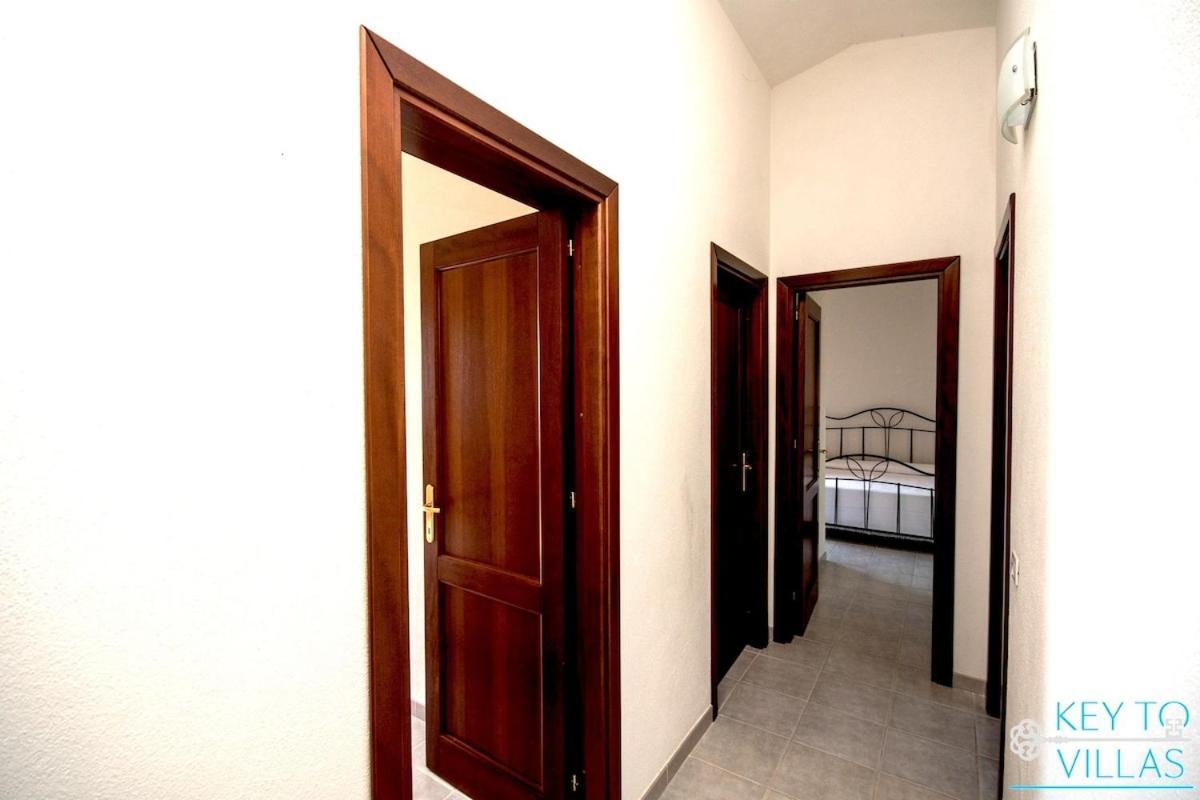 Villa Vista - Key To Villas Costa Paradiso Extérieur photo